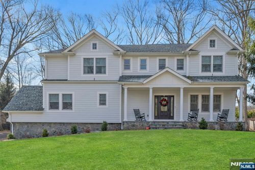 44 Elizabeth Ter, Upper Saddle River, NJ, 07458-2432 | Card Image