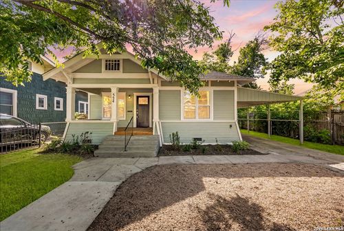 524 Hunstock Ave, San Antonio, TX, 78210-2738 | Card Image