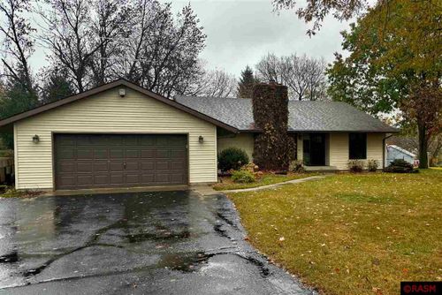 48185 Red Iron Lane, Kasota, MN, 56050 | Card Image