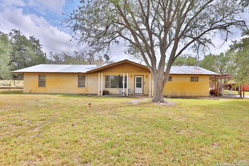 2450 Highway 132, Natalia, TX, 78059 | Card Image