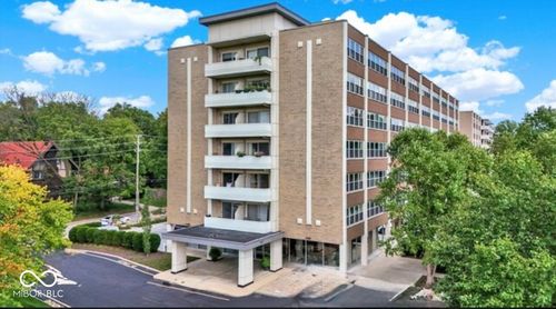 3j-west-3965 N Meridian St, Indianapolis, IN, 46208-4021 | Card Image