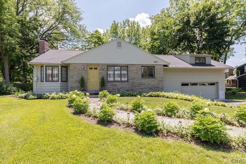 7660 Somerset Ln, Manlius, NY, 13104-1011 | Card Image