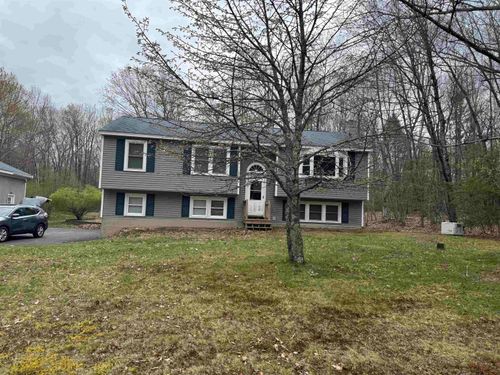 12 Watson Hill Rd, Raymond, NH, 03077-1855 | Card Image