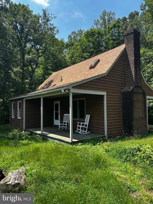 29672 Eleys Ford Rd, RICHARDSVILLE, VA, 22736-1907 | Card Image