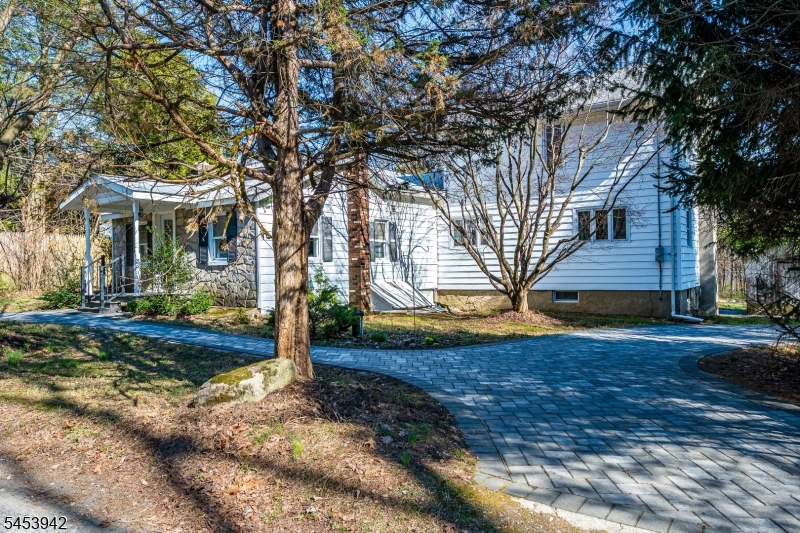 Residential in Lebanon Twp. 3