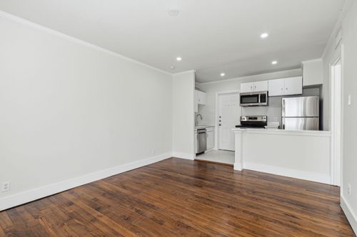 apt-202-4101 Douglas Ave, Dallas, TX, 75219-2964 | Card Image