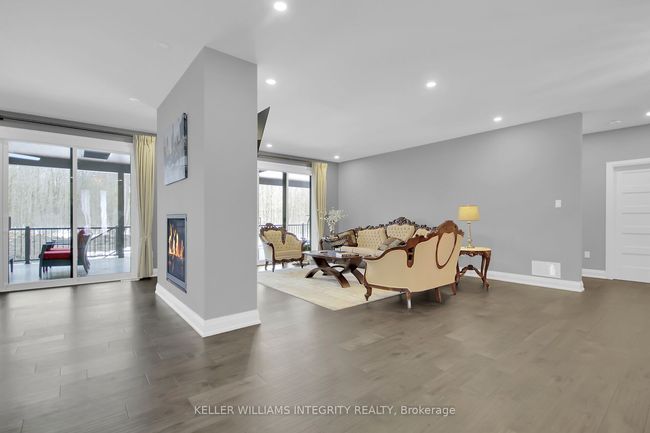 139 St Thomas Rd, House other with 6 bedrooms, 4 bathrooms and 11 parking in Vars ON | Image 6