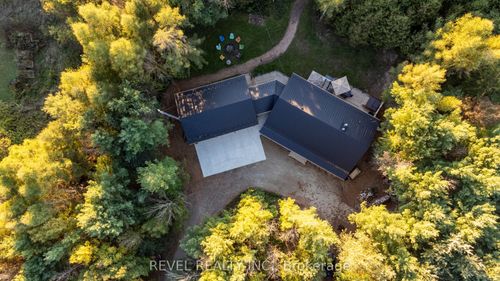 7404 Wellington 8, Moorefield, ON, N0G2K0 | Card Image