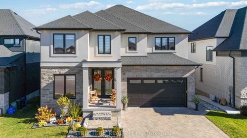 {{alt}} | Card Image