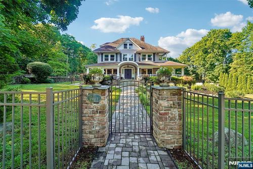 30 Olney Rd, Mahwah, NJ, 07430-1345 | Card Image