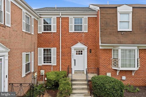 7211 Cross St, DISTRICT HEIGHTS, MD, 20747-4320 | Card Image