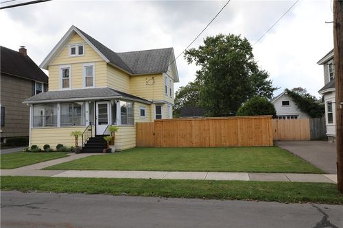 23 Gaylord St, Auburn, NY, 13021-4003 | Card Image