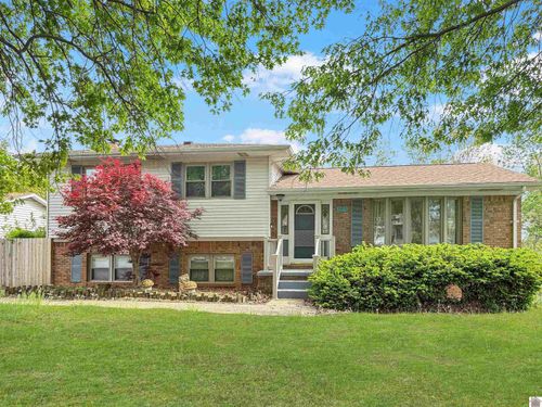 125 Whipporwill Dr, Marion, KY, 42064-6134 | Card Image