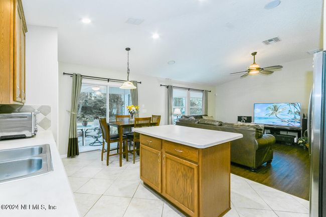 816 Bonaparte Landing Blvd, House other with 3 bedrooms, 2 bathrooms and null parking in JACKSONVILLE FL | Image 12