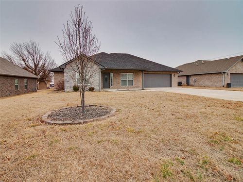 162 Sooner Dr, Stroud, OK, 74079-2221 | Card Image