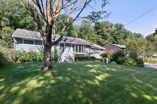 25 Mills Ave, South Burlington, VT, 05403-6406 | Card Image
