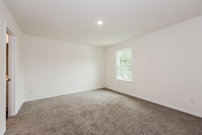 1300 N Brazos Ave, House other with 3 bedrooms, 4 bathrooms and null parking in Cleburne TX | Image 10