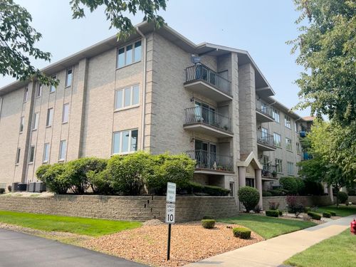 3a-10418 S Keating Ave, Oak Lawn, IL, 60453-4776 | Card Image