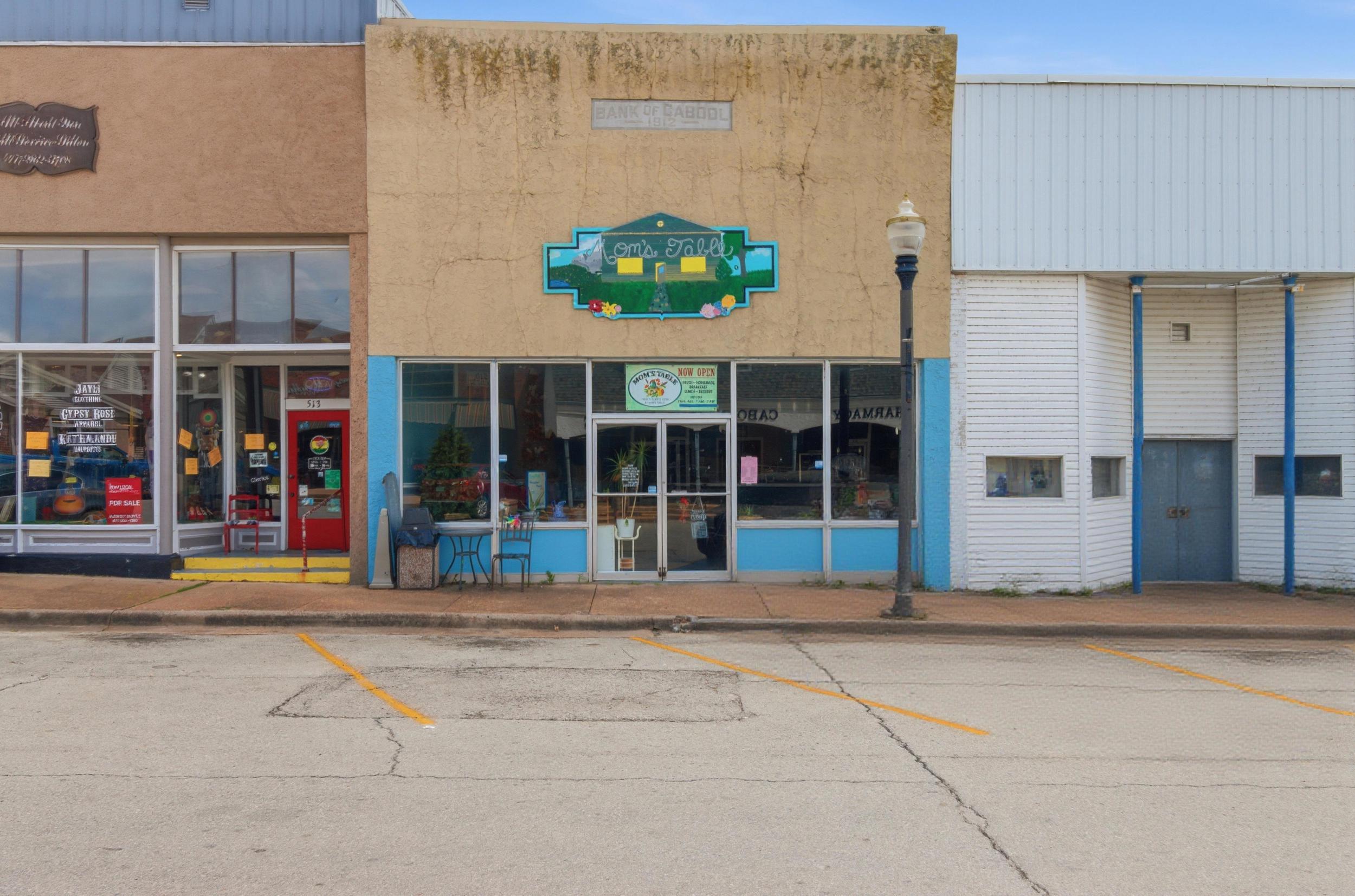 515 Main St, Cabool, MO 65689