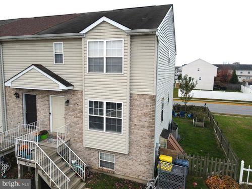 722 Marian Dr, MIDDLETOWN, DE, 19709-3121 | Card Image