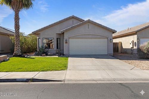 8775 W Laurel Ln, Peoria, AZ, 85345-4140 | Card Image