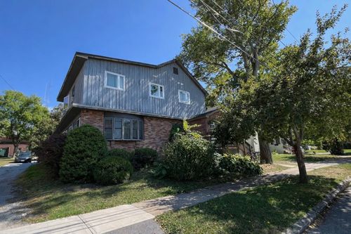 1 Nickwackett St, Rutland, VT, 05701-4005 | Card Image