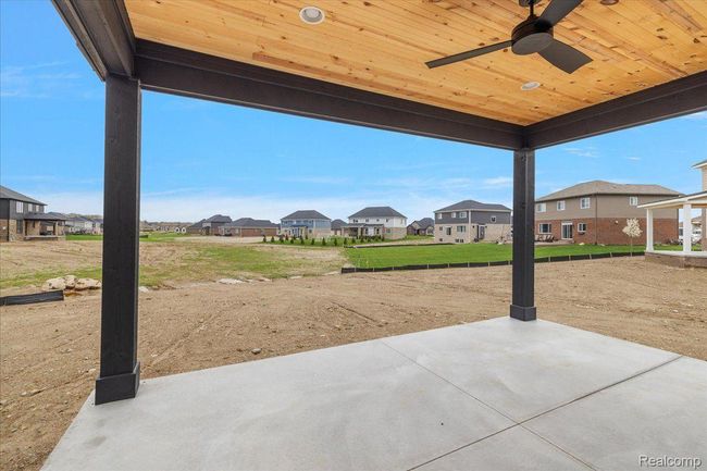 682 Westlake Ave, House other with 4 bedrooms, 4 bathrooms and null parking in Oxford MI | Image 55