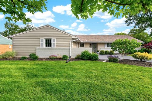 265 Gershwin Dr, Centerville, OH, 45458-2213 | Card Image