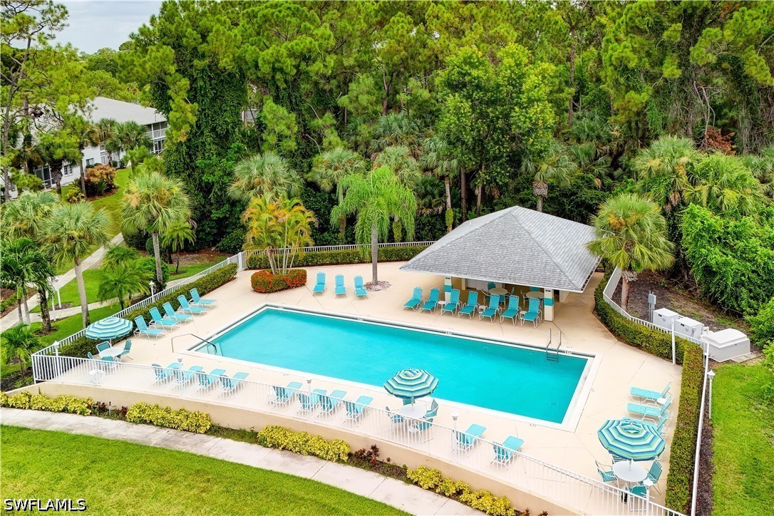 Residential in Naples 2