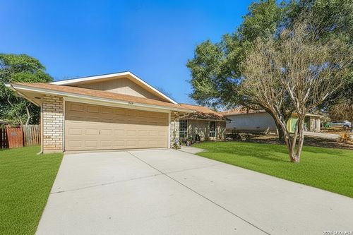 6411 Green Apple Dr, San Antonio, TX, 78233-3959 | Card Image