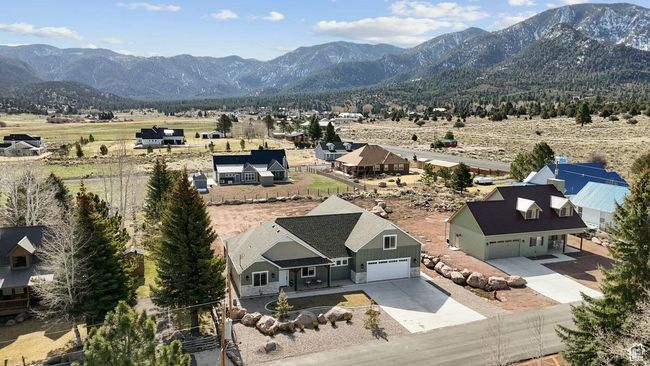 Birds eye view of property featuring a mountain view | Image 34