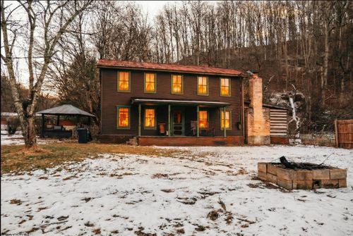 4054 Piney Fork Rd, Pine Grove, WV, 26419-8249 | Card Image