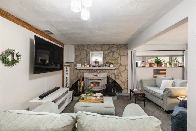 117A Chases Grove Rd, House other with 3 bedrooms, 2 bathrooms and null parking in Derry NH | Image 18