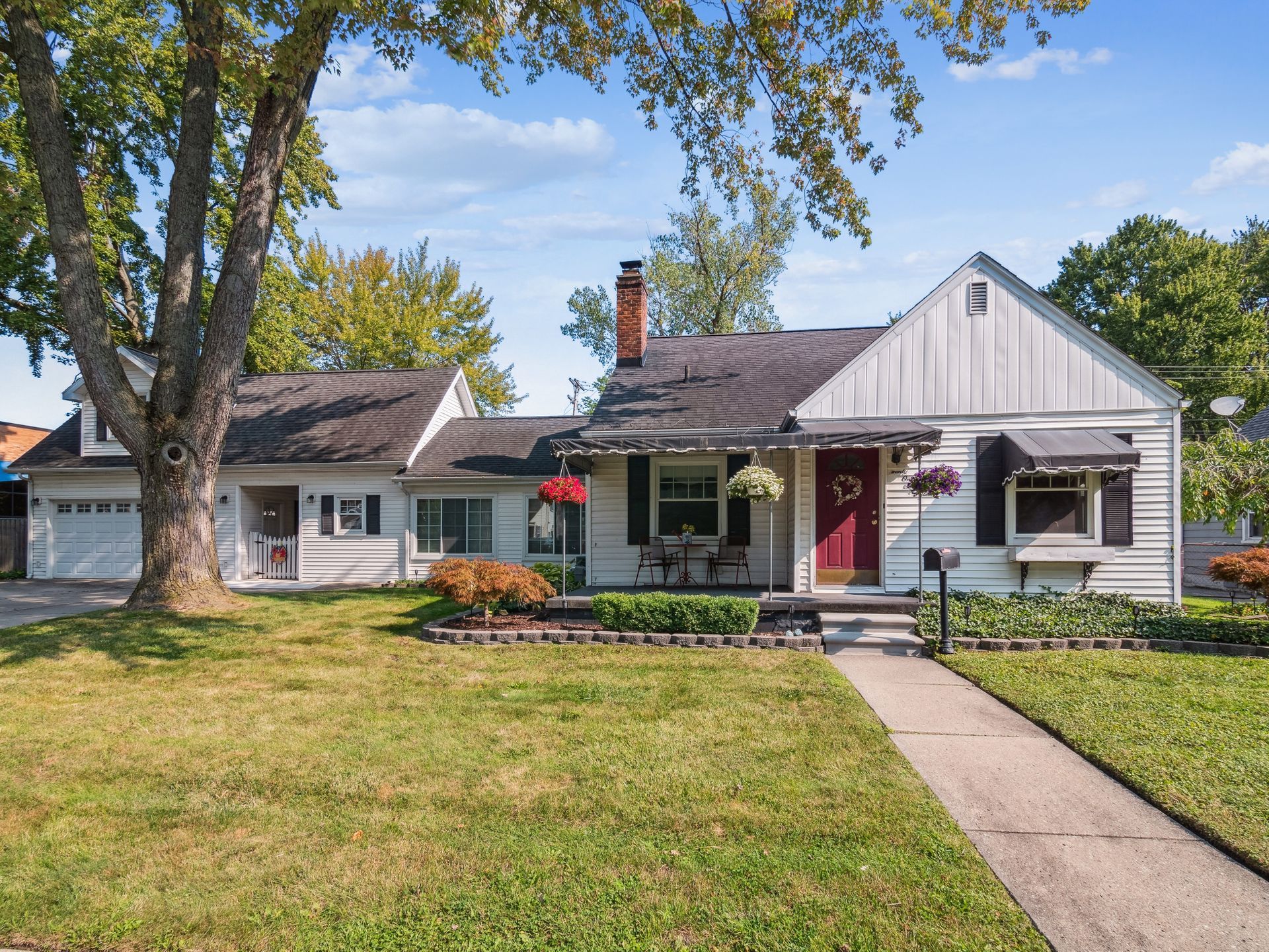 California St, Saint Clair Shores, MI 48080