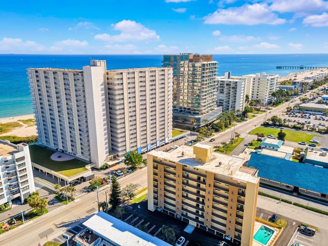 APT-2010 - 750 N Ocean Blvd, Condo with 2 bedrooms, 2 bathrooms and null parking in Pompano Beach FL | Image 76