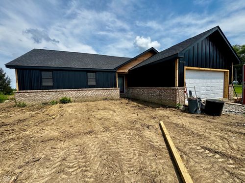 322 E 900 S, Ladoga, IN, 47954-8023 | Card Image