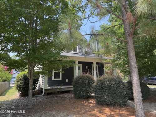 100 Jefferson St, Southern Pines, NC, 28387-4557 | Card Image