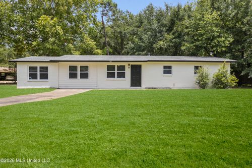 3307 Basswood St, Pascagoula, MS, 39581-4203 | Card Image