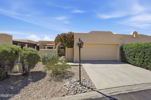 2431 W Calle Retana, Tucson, AZ, 85745-1329 | Card Image