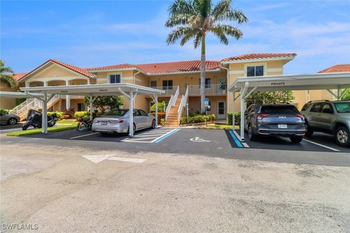 a6-196 Furse Lakes Cir, NAPLES, FL, 34104-6436 | Card Image
