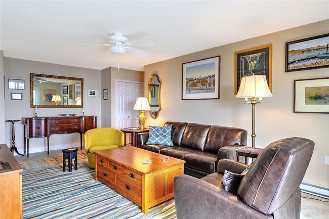 APT-3C - 33 Bullocks Point Ave, Condo with 2 bedrooms, 2 bathrooms and 2 parking in Riverside RI | Image 8