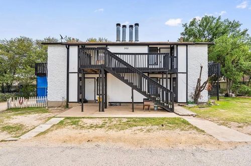 302 Hedgewood Dr, Georgetown, TX, 78628-0493 | Card Image