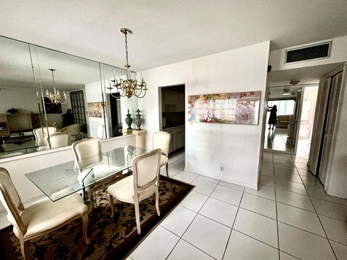 98 Stratford H, West Palm Beach, FL, 33417-1601 | Card Image