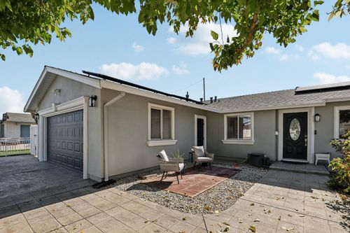 930 Johnson Ave, Marysville, CA, 95901-3441 | Card Image