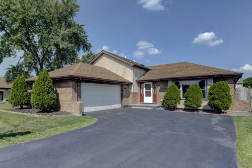 19139 Roy St, Lansing, IL, 60438-3827 | Card Image