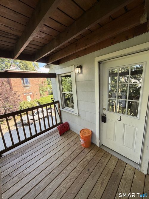 3-22 Hawthorne St, Norwich, CT, 06360-5935 | Card Image