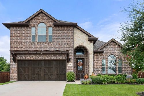 2741 Thornhill Ln, Mansfield, TX, 76084-3694 | Card Image