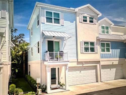 833 Oakbend Dr, Palm Harbor, FL, 34683 | Card Image