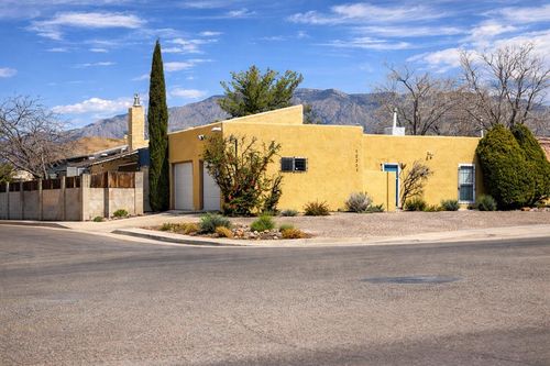 12201 Menaul Boulevard Ne, Albuquerque, NM, 87112 | Card Image