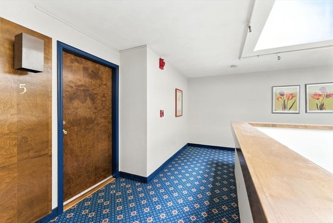 APT-5 - 1 Ledgewood Way, Condo with 2 bedrooms, 2 bathrooms and 1 parking in Peabody MA | Image 18